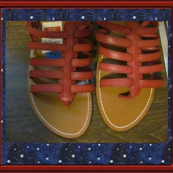 I.N.C.  International Concepts  Burgandy Genuine - Picture 3 of 4